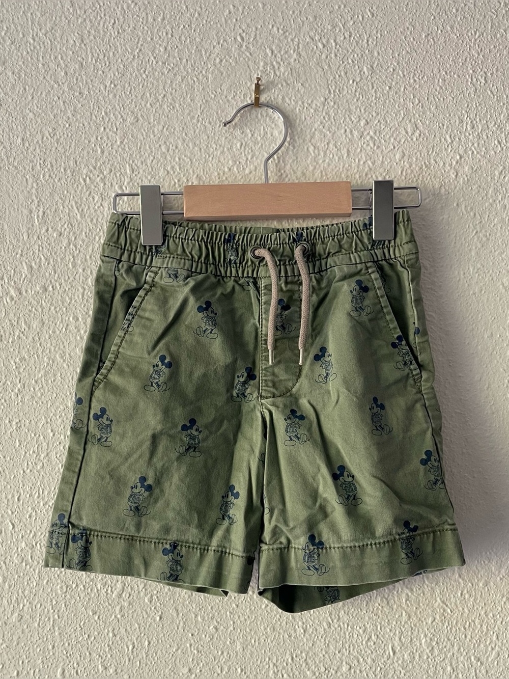 Baby Gap Disney Mickey Mouse Boys Shorts Size 4 Green Pull On Stretch